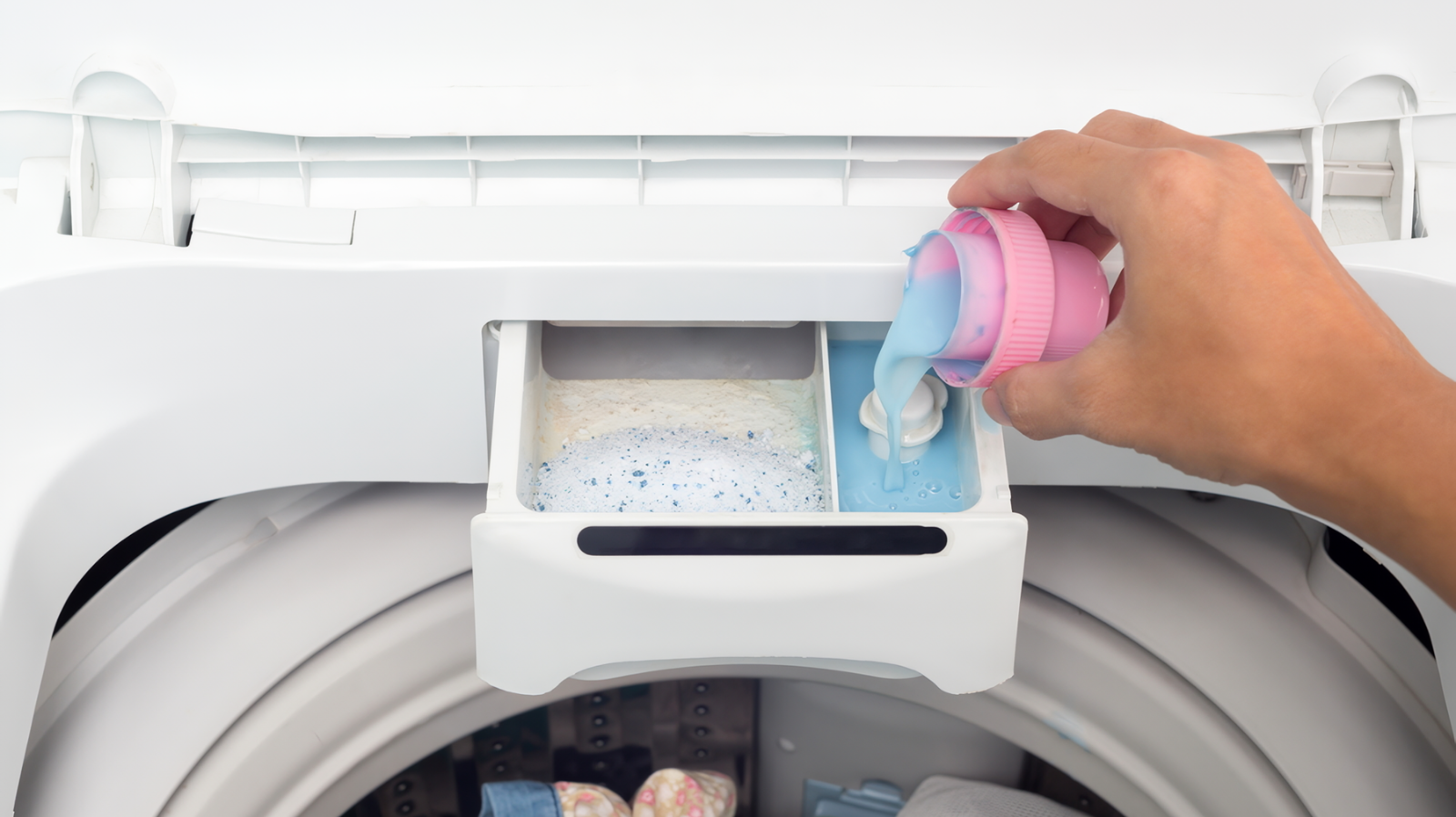 Is Fabric Softener The Same As Detergent? - Blue Water